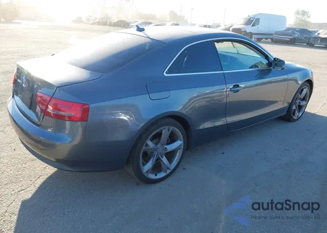 2012 Audi A5 2.0T Premium z USA, uszkodzony, nr VIN WAULFAFR0CA005105